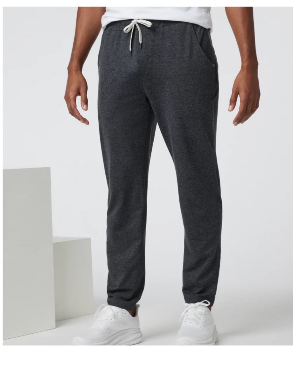Vuori Ponto Performance Charcoal Drawstring Joggers - Slim Casual Sweatpants